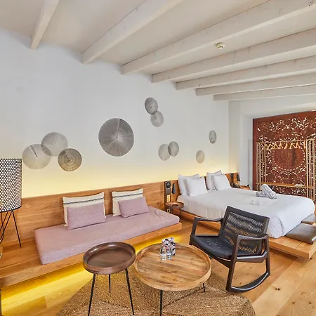 Hotel Puro Oasis Urbano