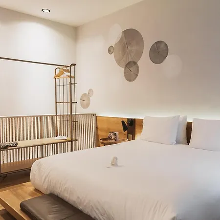 Puro Oasis Urbano Hotel